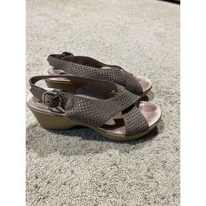 DANSKO 41 Slingback Jacinda Crossover Dress Sandals Light Brown K23